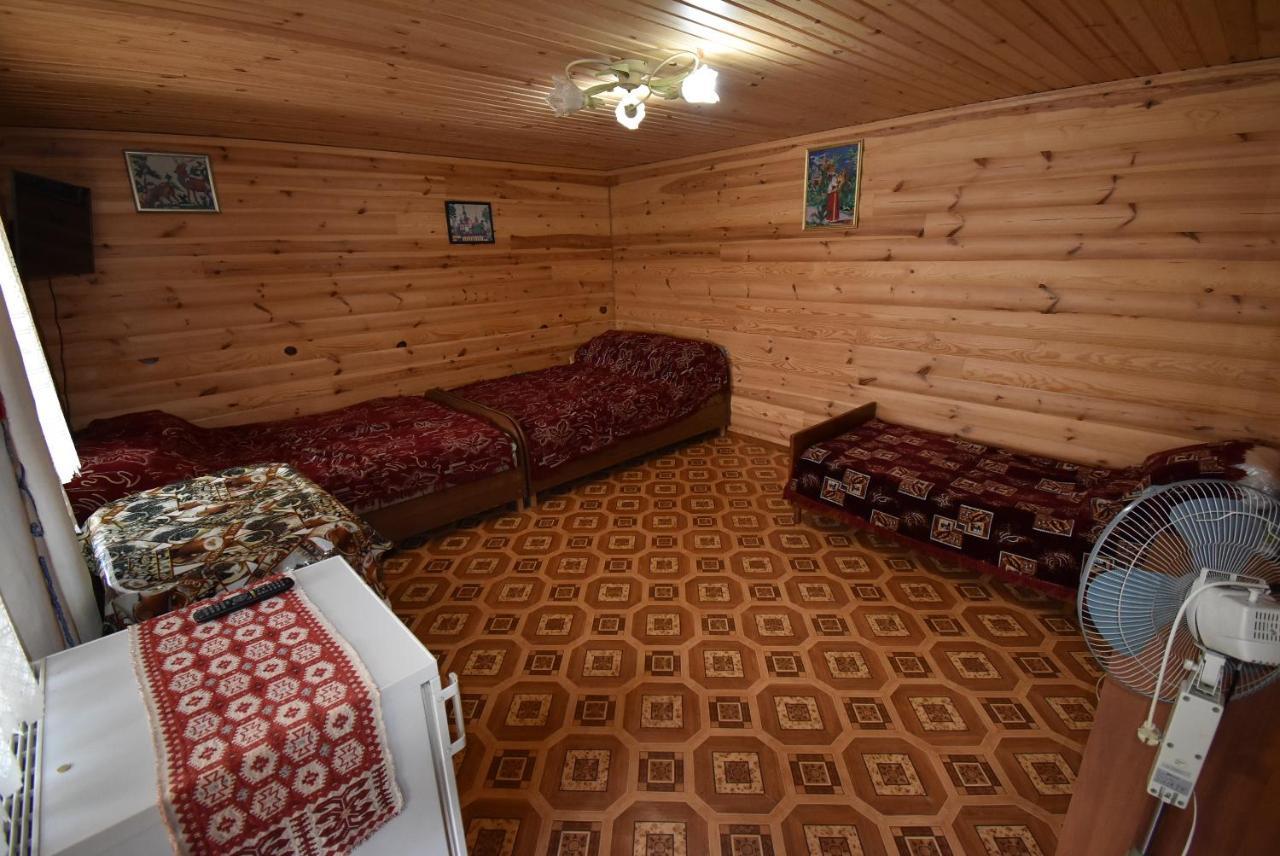 Guest House Shatsk Exteriör bild